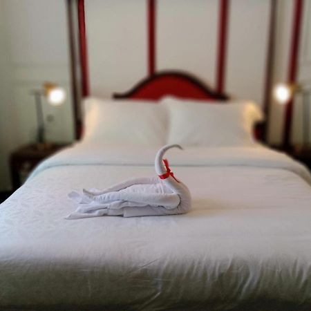 Mruyung Guest House Kota Lama Banyumas Mitra Reddoorz Экстерьер фото