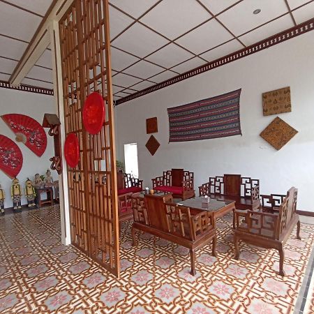Mruyung Guest House Kota Lama Banyumas Mitra Reddoorz Экстерьер фото
