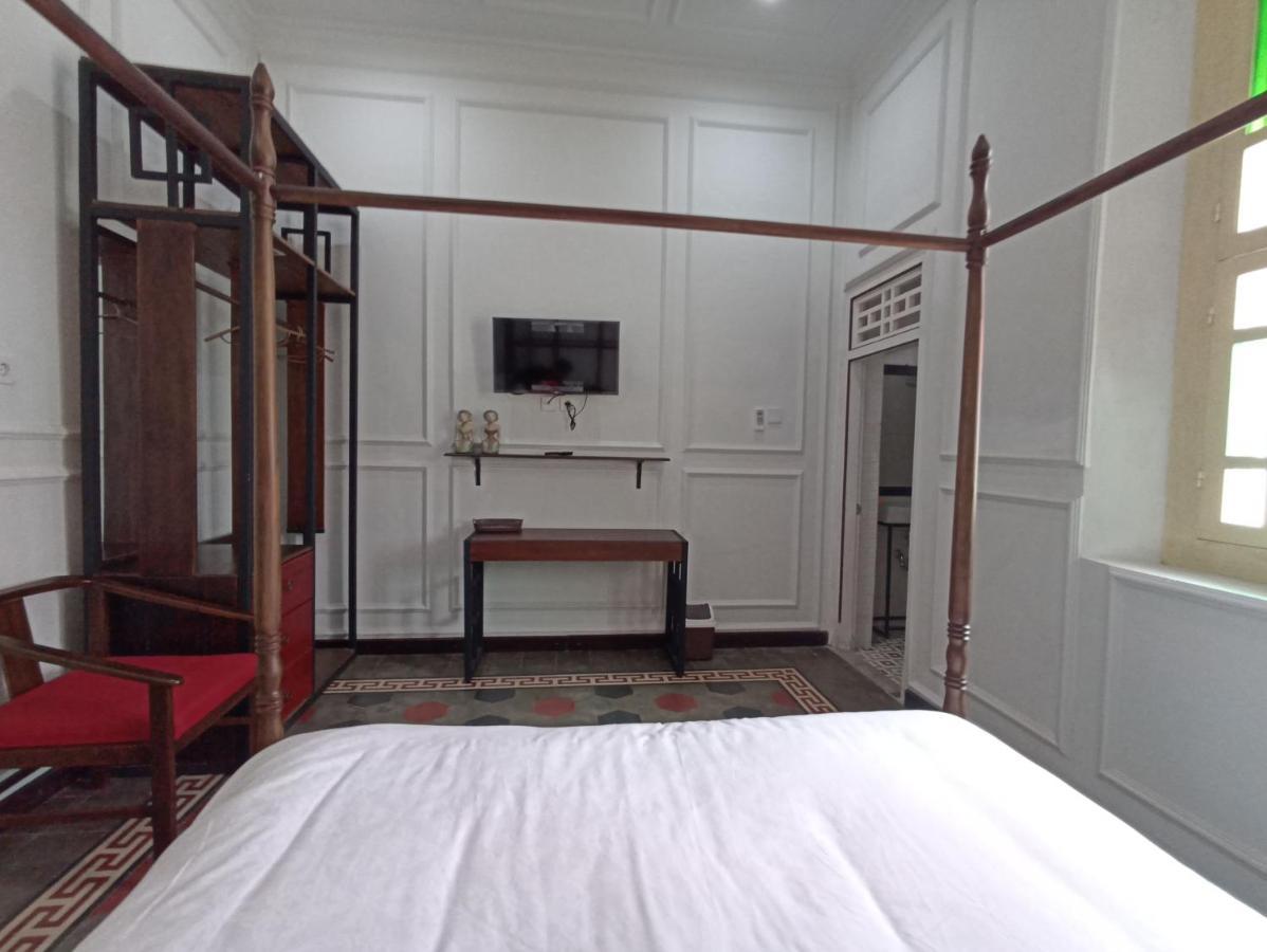 Mruyung Guest House Kota Lama Banyumas Mitra Reddoorz Экстерьер фото